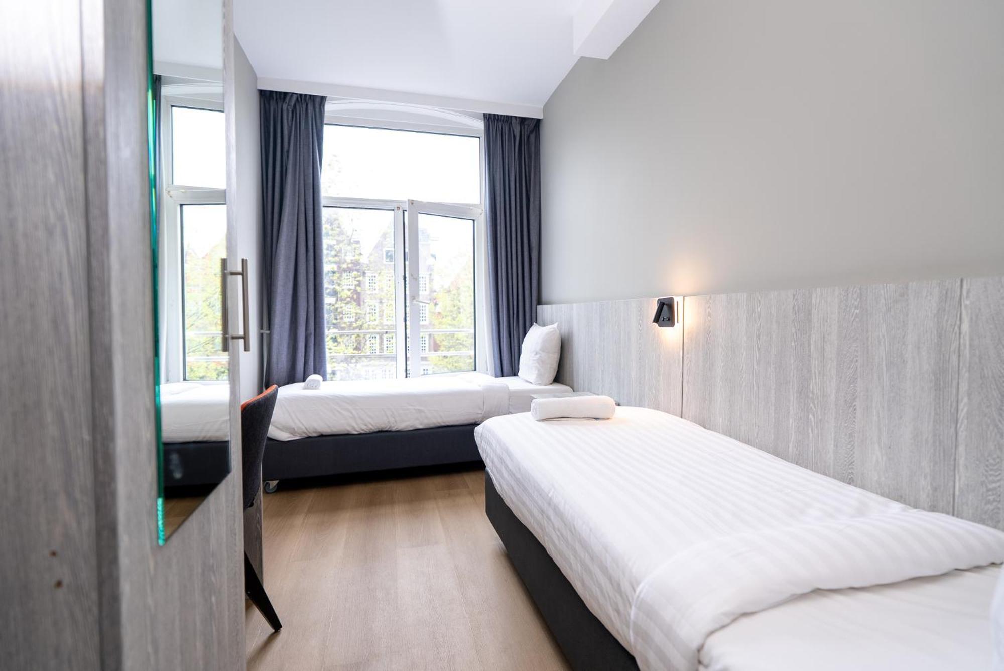 Crown Hotel