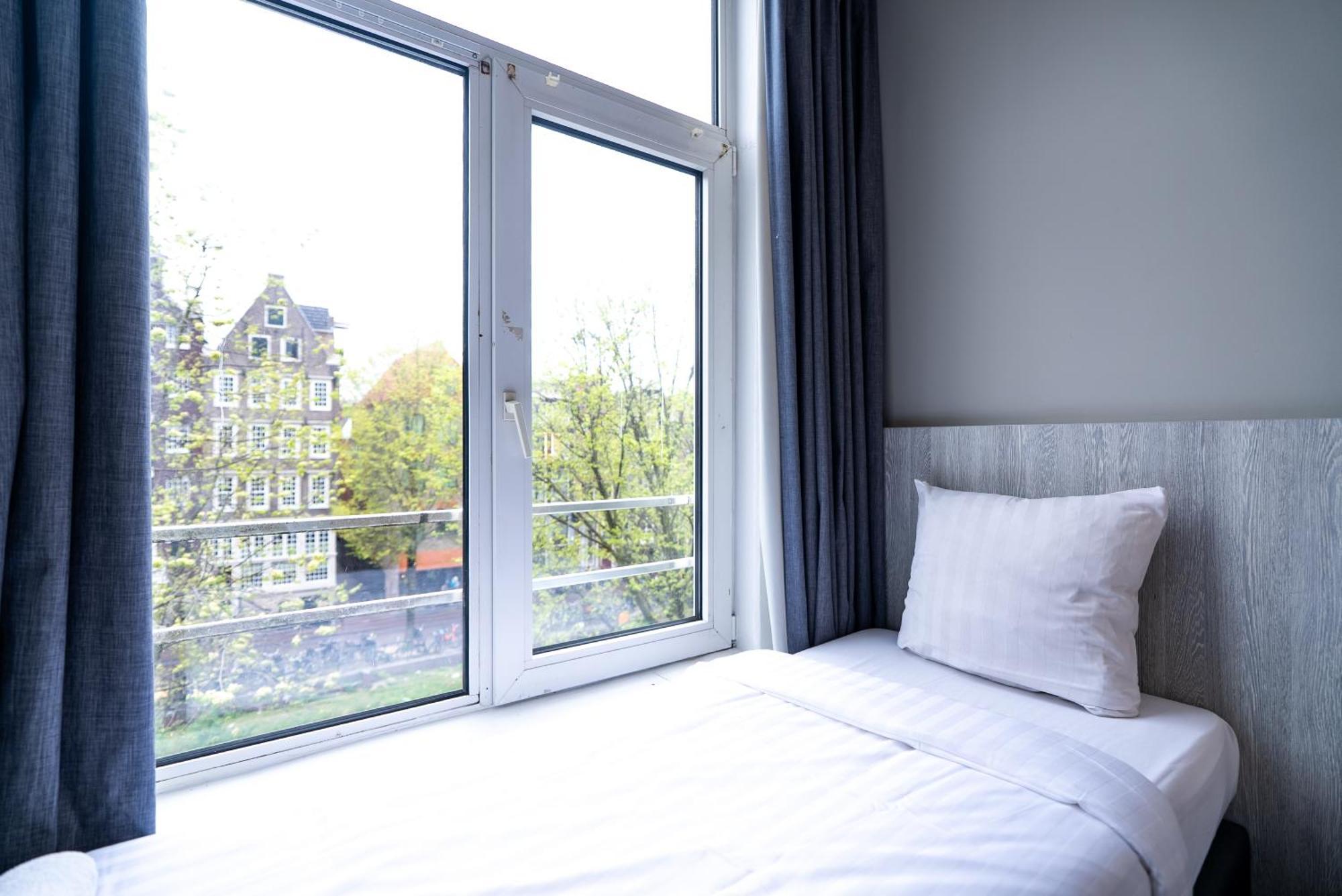 Crown Hotel Amsterdam